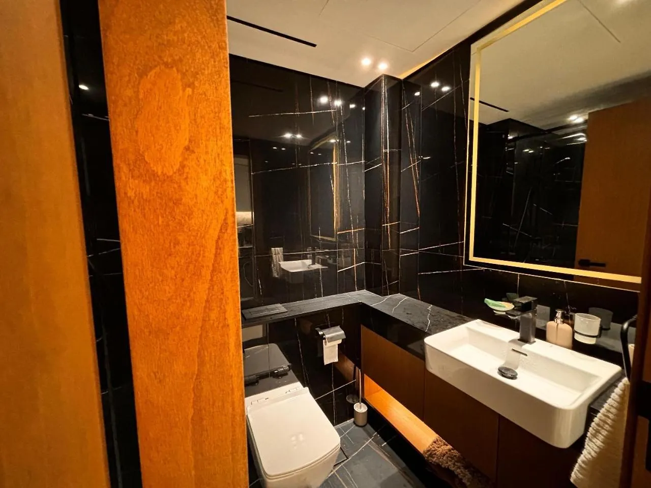 Disalvo Smart And Luxury Studio Dubai 0*,
