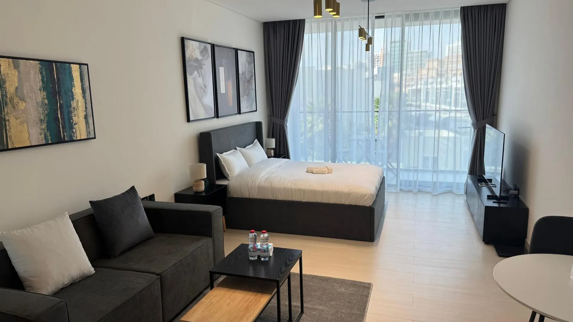 Apartment Disalvo Smart And Luxury Studio Dubai